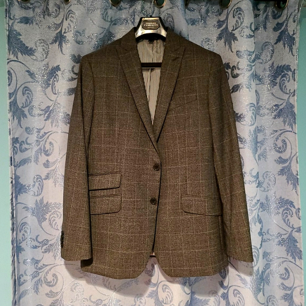 A fitted blazer